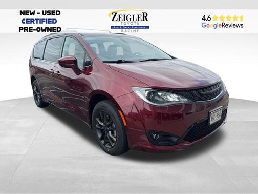 Velvet Red Pearlcoat 2020 Chrysler Pacifica L