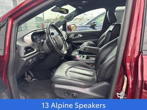 Velvet Red Pearlcoat 2020 Chrysler Pacifica L