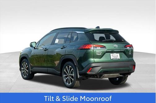 2025 Toyota Corolla Cross XLE