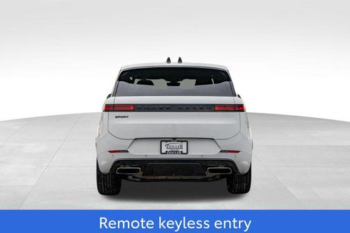 2024 Land Rover Range Rover Sport SE