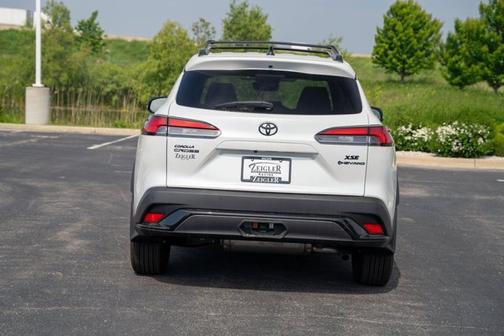 2025 Toyota Corolla Cross Hybrid XSE