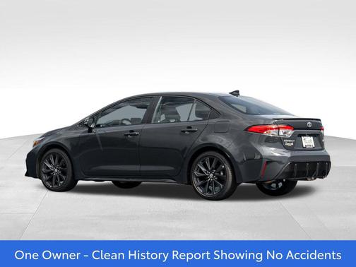 Underground/Midnight Black Metallic 2026 Toyota Corolla SE