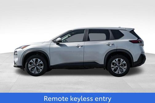 Brilliant Silver Metallic 2023 Nissan Rogue SV
