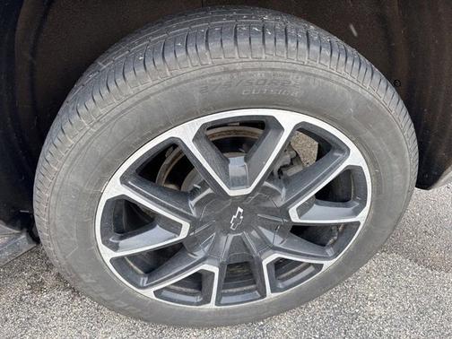 2023 Chevrolet Tahoe 4WD RST