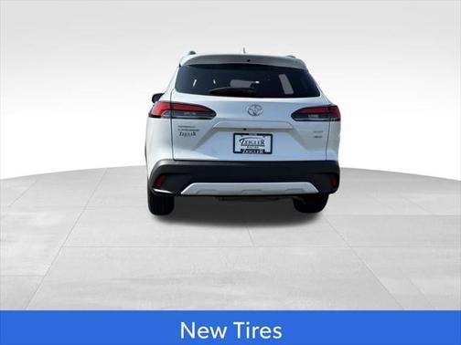 2023 Toyota Corolla Cross XLE
