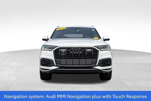 Glacier White Metallic 2023 Audi Q7 45 Premium Plus