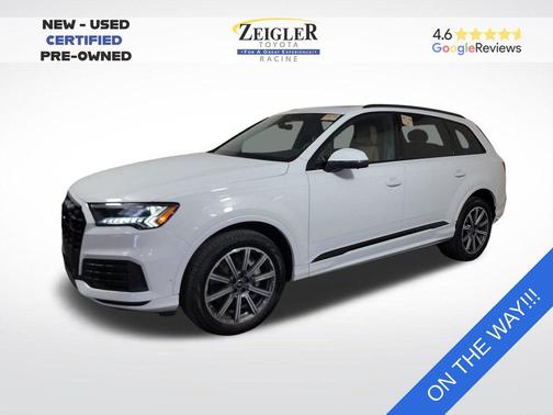 Glacier White Metallic 2023 Audi Q7 45 Premium Plus