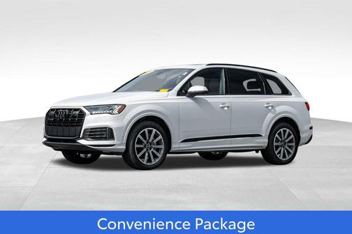 Glacier White Metallic 2023 Audi Q7 45 Premium Plus