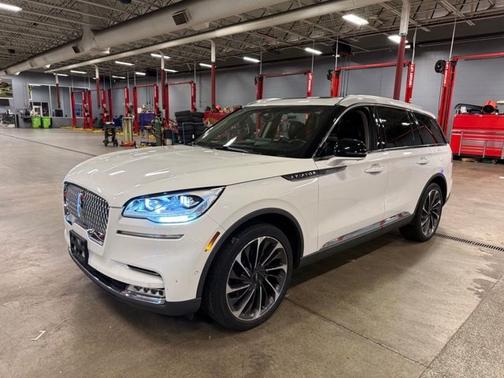 Pristine White Metallic Tri-Coat 2020 Lincoln Aviator Reserve AWD