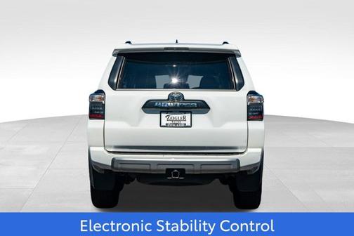 2024 Toyota 4Runner TRD Off Road