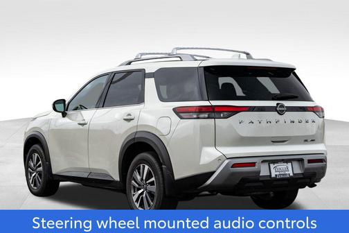 2024 Nissan Pathfinder SL 4WD