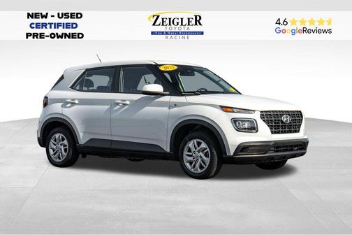 2023 Hyundai VENUE SE