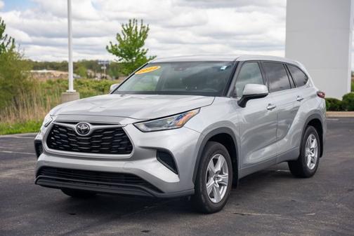 2022 Toyota Highlander L