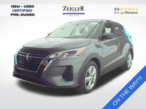 Gun Metallic 2024 Nissan Kicks S