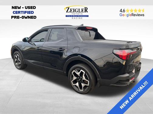 Phantom Black 2022 Hyundai SANTA CRUZ Limited