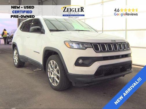 Bright White Clearcoat 2023 Jeep Compass Latitude Lux