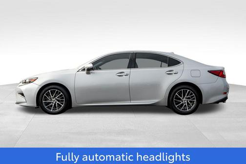 2017 Lexus ES 350 Base