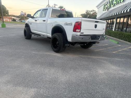 2018 RAM 2500 Tradesman Crew Cab 4x4 6'4' Box