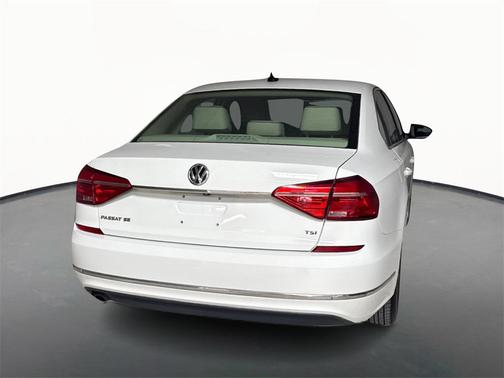 2016 Volkswagen Passat 1.8T SE