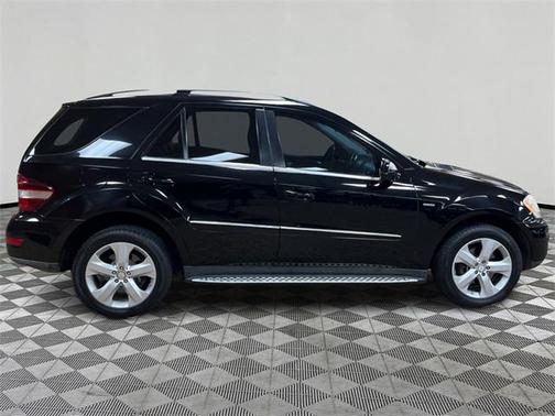 2010 Mercedes-Benz M-Class 4MATIC