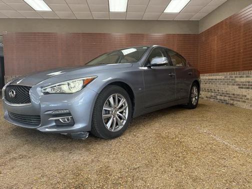 2015 INFINITI Q50 Base