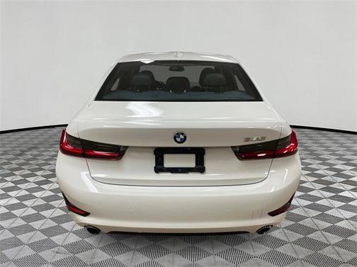 2022 BMW 330 330i
