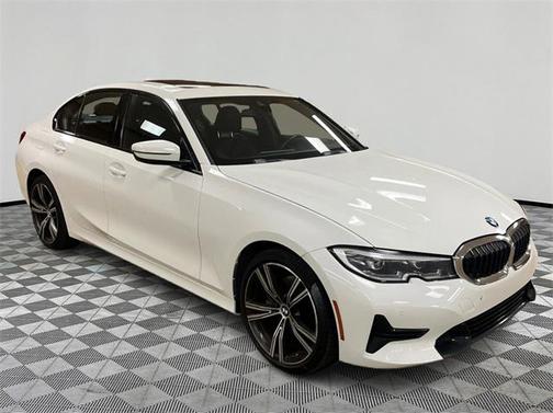 2022 BMW 330 330i