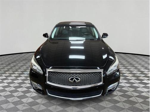 2015 INFINITI Q70L 3.7