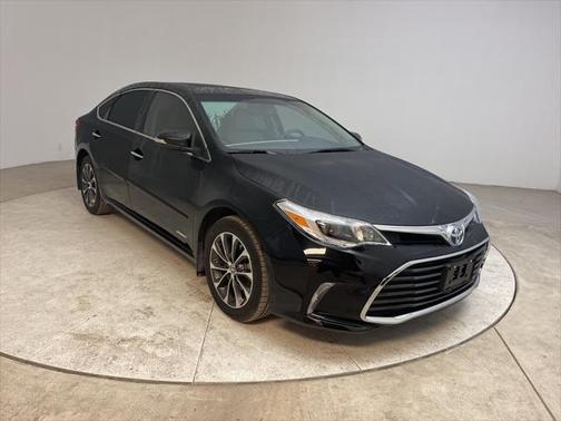 2016 Toyota Avalon Hybrid XLE Premium