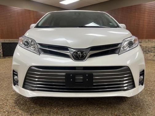 2018 Toyota Sienna