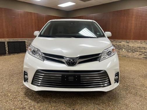 2018 Toyota Sienna