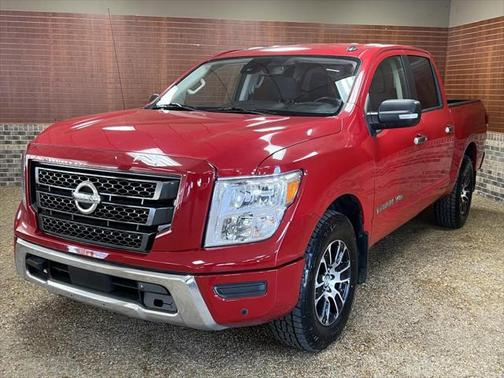 2020 Nissan Titan SV