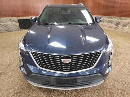 2021 Cadillac XT4 Premium Luxury