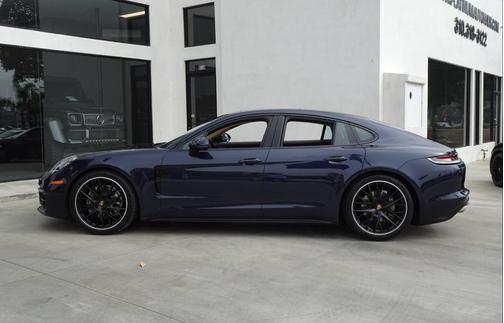 2021 Porsche Panamera 4