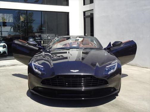 2020 Aston Martin DB11 Volante