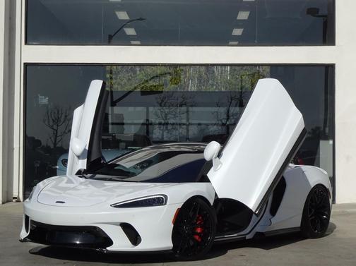 2023 McLaren GT Coupe