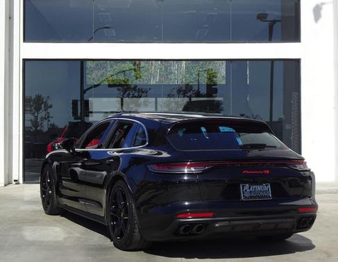 2023 Porsche Panamera 4S