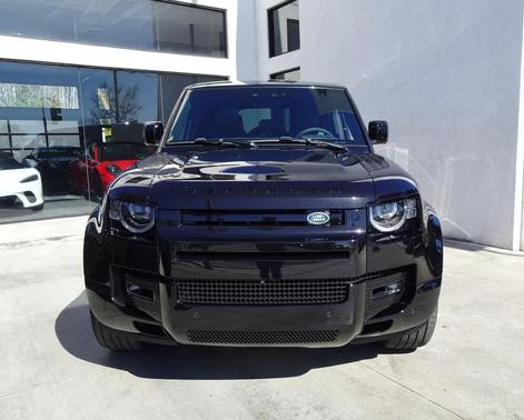 2024 Land Rover Defender 110 V8