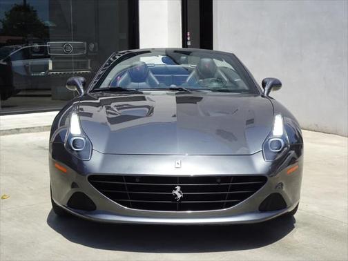 2017 Ferrari California T