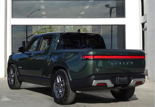 2023 Rivian R1T Adventure
