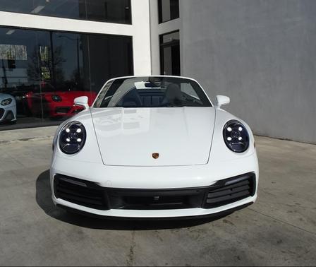 2022 Porsche 911 Carrera