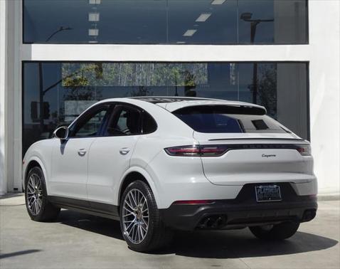 2023 Porsche Cayenne Platinum Edition
