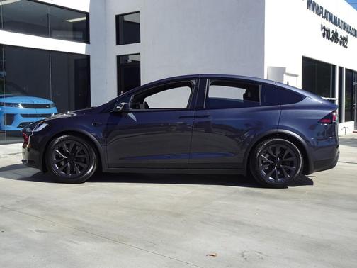 2024 Tesla Model X Long Range