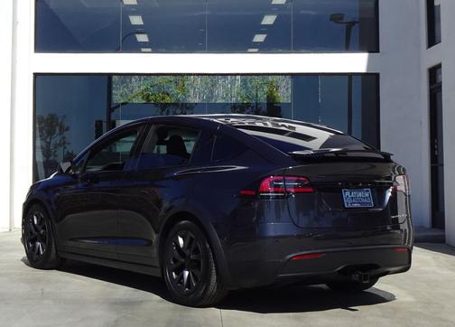 2024 Tesla Model X Long Range