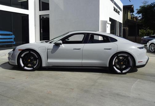 2022 Porsche Taycan 4S