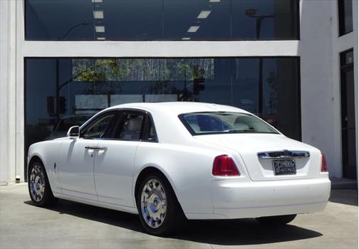 2016 Rolls-Royce Ghost Sedan