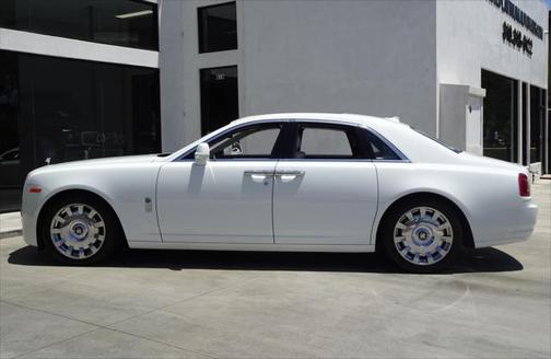 2016 Rolls-Royce Ghost Sedan