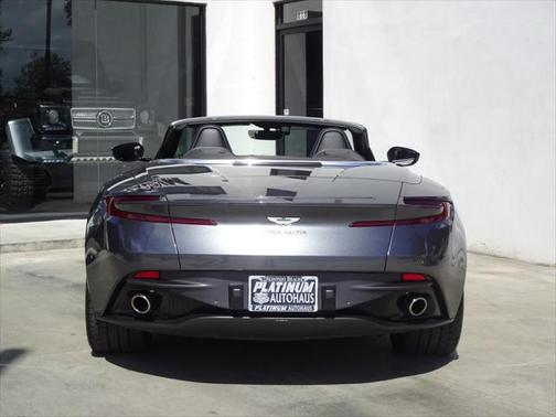 2020 Aston Martin DB11 Volante