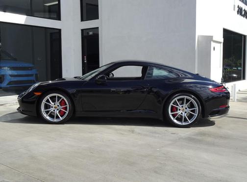 2017 Porsche 911 Carrera S