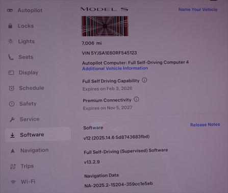 2024 Tesla Model S Plaid